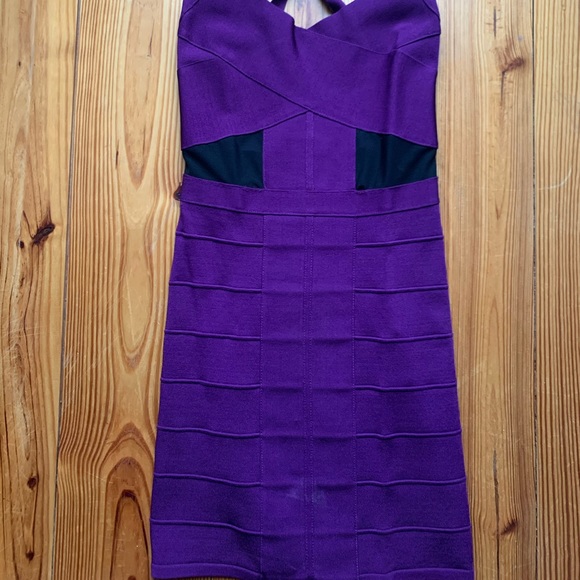 Form fitting purple Bebe dress - Picture 2 of 4